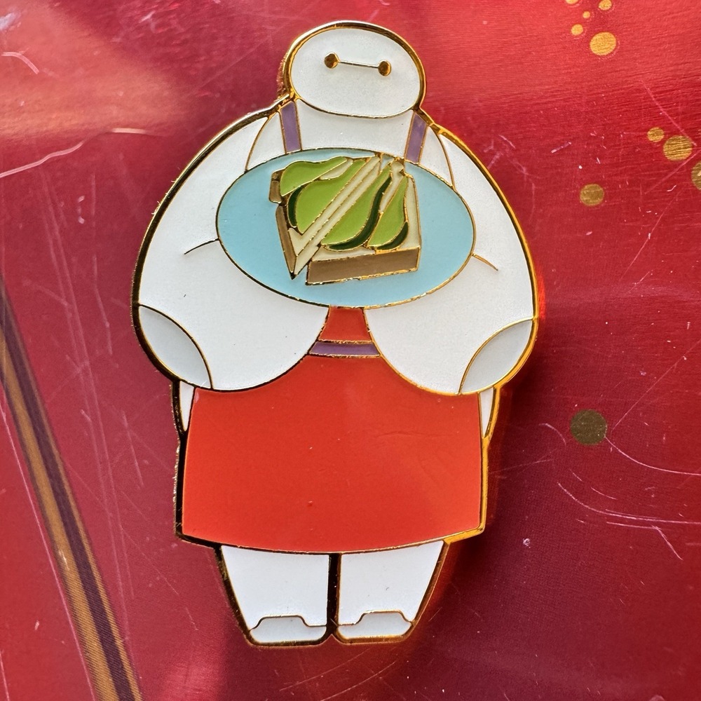 Loungefly Disney Big Hero 6 Baymax Avocado Toast Enamel Pin Cutie Chef Apron